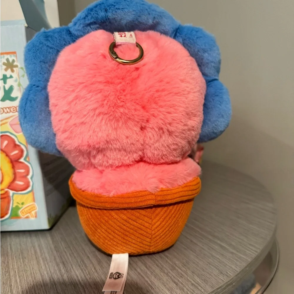 Baby Three A Small Flower Pot - Confirmed with special Eyes